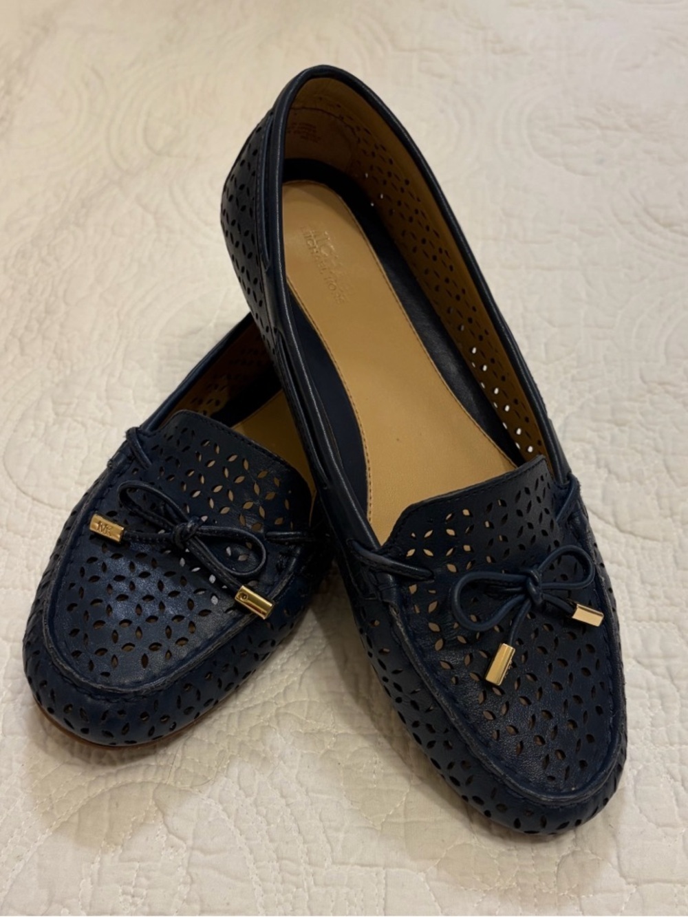 Michael Kore Navy Daisy Moccasin Flats w/Box